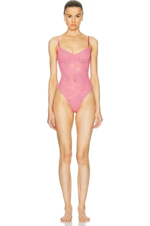 FLEUR DU MAL Le Stretch Multifit Lace Bodysuit in - Pink. Size L (also in ).
