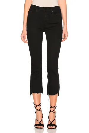 Mother Insider Crop Step Fray in - Black. Size 24 (also in 25, 26, 27, 28, 29, 30).