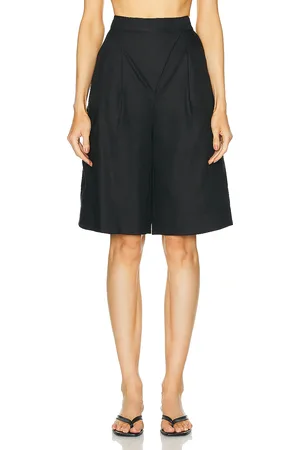 Nicholas Imani Overlapped Bermuda Shorts in - . Size 0 (also in ).