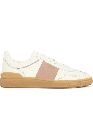 VALENTINO GARAVANI Upvillage Sneaker in Ivory Rose Cannelle Skin & Ambra - Ivory. Size 36 (also in 37, 37.5, 38.5, 39, 40, 41).