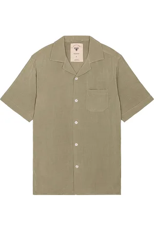 Oas Plain Shirt in - Olive. Size S (also in ).