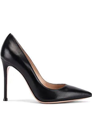 Gianvito Rossi Leather Pumps in - . Size 34 (also in 39.5).