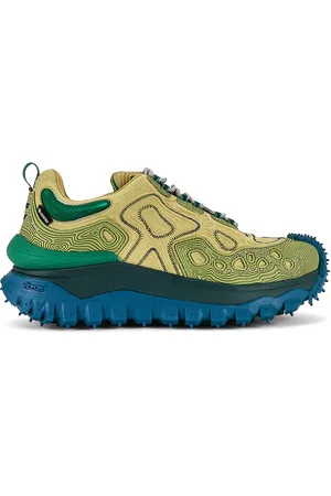 Moncler Moncler x Salehe Bembury Trailgrip Grain Low Top Sneakers in - Green. Size 41 (also in 42).