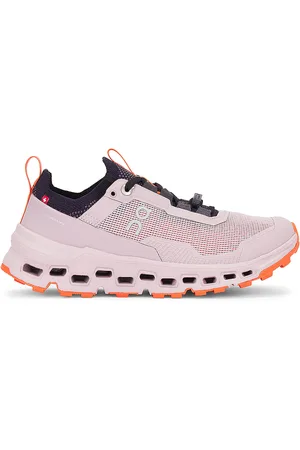 On Running Cloudultra 2 Sneaker in - Mauve. Size 5.5 (also in ).