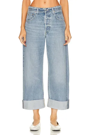 Citizens of Humanity Ayla Baggy Cuffed Crop in - Baby Blue. Size 24 (also in 25, 26, 27, 28, 29, 30, 31, 32, 33).