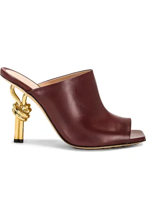 Bottega Veneta Knot Mule Sandal in - Burgundy. Size 36 (also in 37, 38.5, 39.5, 40, 41).
