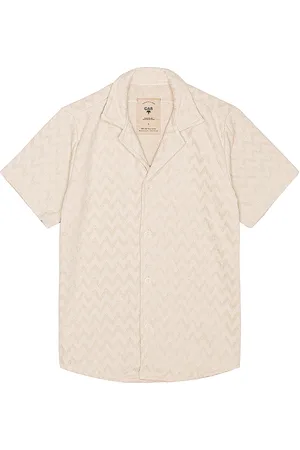 Oas Shirt in - Taupe. Size L (also in M, S, XXL/2X).