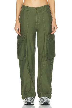 Frame Wide Leg Cargo Pant in - Army. Size 24 (also in ).