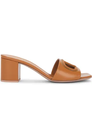 VALENTINO GARAVANI V Logo Cut Out Mule in - Beige. Size 36.5 (also in 37, 37.5, 39, 39.5, 40, 41).