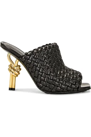 Bottega Veneta Knot Mule Sandal in - . Size 36 (also in 36.5, 37, 37.5, 38, 38.5).