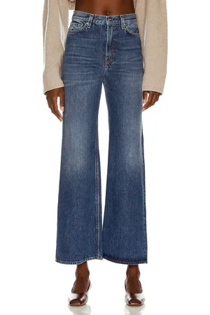 Totême Boot Leg in - Denim-Dark. Size 29 (also in ).