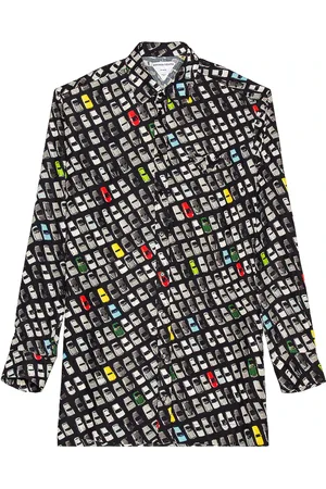 Bottega Veneta Photographic Car Print Shirt in - Black. Size 46 (also in 48, 52).