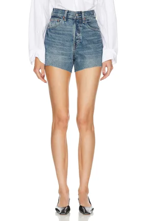 RE/DONE Originals 50s Cutoffs in - Denim-Dark. Size 26 (also in ).