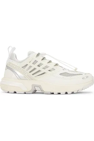 Salomon ACS Pro Sneaker in White Vanilla & Lunar Rock - White. Size 11 (also in 11.5).