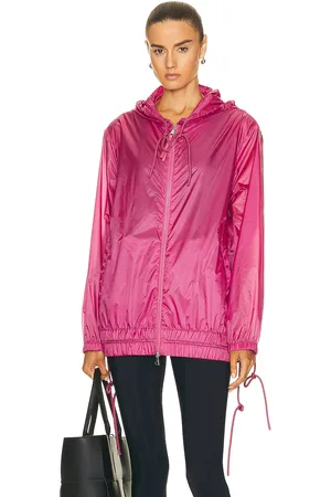 Moncler Pointu Jacket in - Rose. Size 0/XS (also in 1/S, 2/M, 3/L).