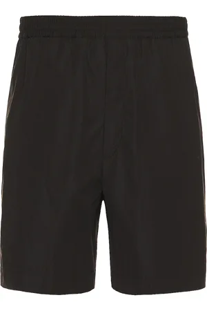 The Row Gerhardt Shorts in - . Size XL (also in ).