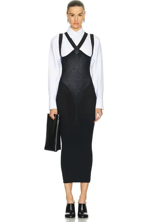 Alaïa Pencil Skirt in - Black. Size 36 (also in ).