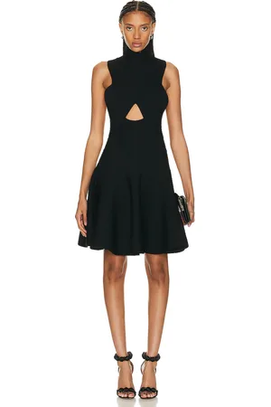 Alaïa Circular Dress in - Black. Size 34 (also in 36, 40, 42).