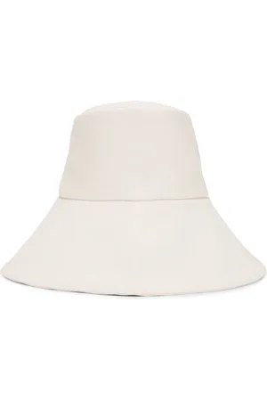 Janessa Leone Walker in - Cream. Size M (also in S, XL).