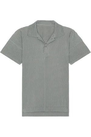 Issey Miyake Polo in - Grey. Size 2 (also in ).