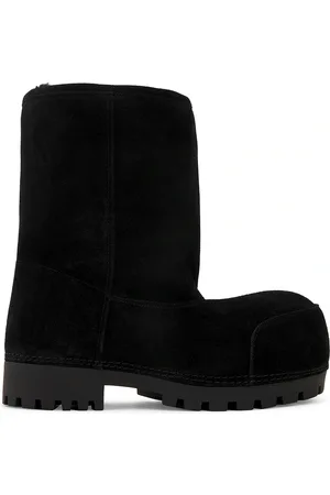 Balenciaga Alaska Fur Low Boot in - . Size 40 (also in 42).