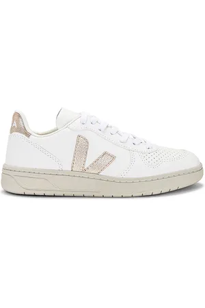 Veja V-10 Sneaker in - White. Size 36 (also in 37, 38, 39, 40).