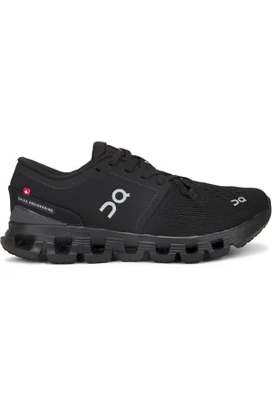 On Running Cloud X 4 Sneaker in - Black. Size 5 (also in 5.5, 6).