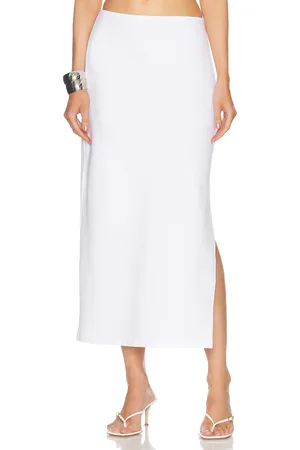 Norma Kamali Side Slit Midcalf Skirt in - White. Size L (also in M, S, XL, XS).