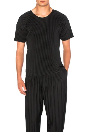 Issey Miyake Short Sleeve Tee in - . Size 2 (also in 3, 4).