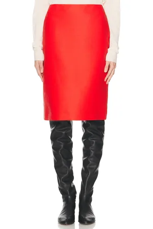 The Row Corinna Skirt in - Red. Size 4 (also in ).