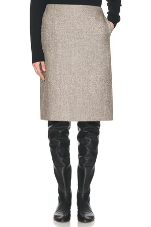 The Row Corinna Skirt in - Grey. Size 2 (also in 6).