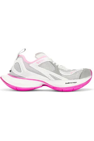 Balenciaga Circuit Sneaker in Grey White & Pink - Grey. Size 37 (also in 38, 39, 40, 41).
