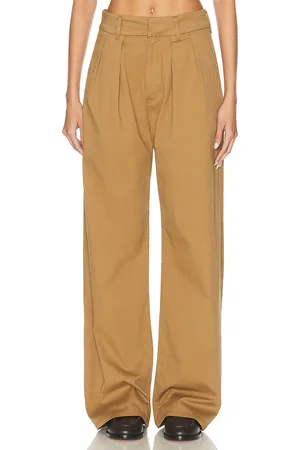 Citizens of Humanity Petra Pleated Trouser in - Mustard. Size 25 (also in 27, 28, 29, 30, 31, 32, 33).