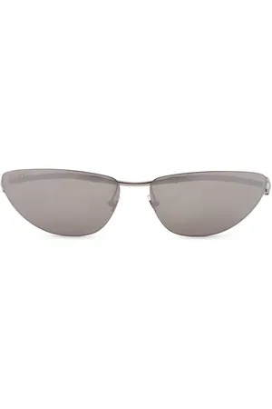 Gucci Horsebit Top Bar Sunglasses in - Metallic Silver. Size all.