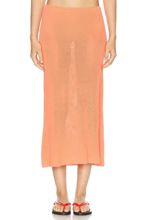 LIVE THE PROCESS Nyx Skirt in - Coral. Size S (also in M).