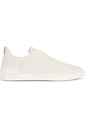Ermenegildo Zegna Triple Stitch Low Top Sneaker in - Cream. Size 10 (also in ).