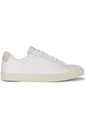 Veja Esplar Sneaker in - White. Size 39 (also in 40, 41, 42, 43, 44, 45).