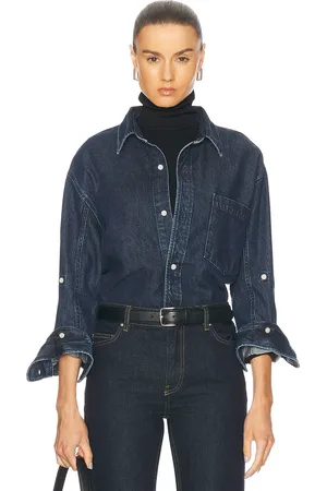 Citizens of Humanity Kayla Shirt in - Denim-Dark. Size M (also in ).