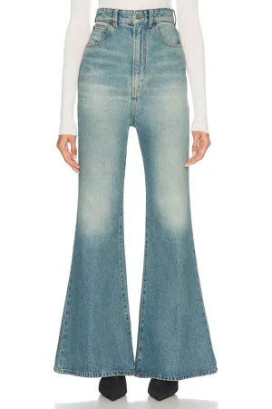 Victoria Beckham High Waisted Flare Leg in - Denim-Light. Size 24 (also in 25, 26, 27, 28).