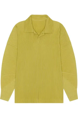 Issey Miyake October Shirt in - Green. Size 4 (also in ).