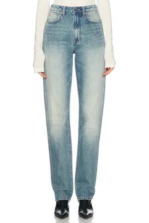 GRLFRND Sara Super High-rise Straight in - Denim-Medium. Size 24 (also in 25, 26, 27, 28, 29, 30, 31, 32).