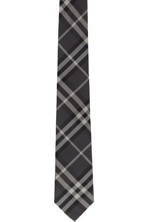 Burberry Vintage Scale Check Tie in - Black. Size all.