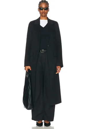 Totême Classic Double Coat in - . Size 38 (also in ).