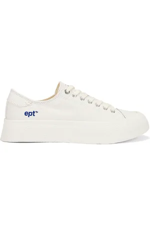 East Pacific Trade Dive Sneaker in - Cream. Size 41 (also in 44).