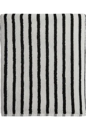Parachute Organic Resort Stripe Bath Sheet in - Black,White. Size all.