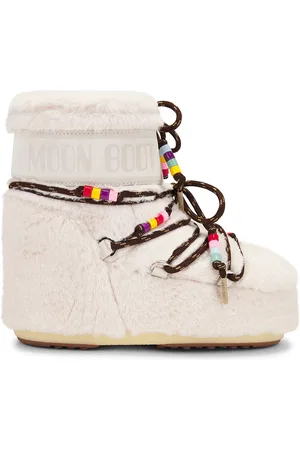 Moon Boot Icon Low Faux Fur Beads Boot in - . Size 36-38 (also in 39-41).