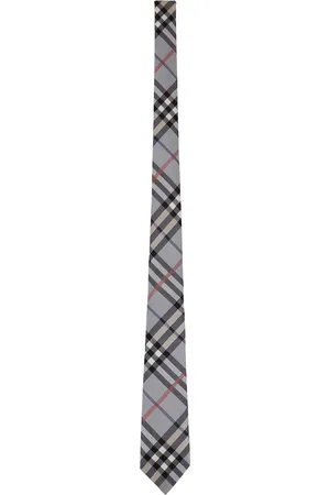 Burberry 7cm Regular Tie in - Grey. Size all.