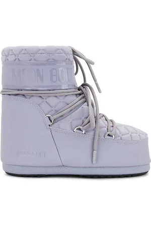 Moon Boot Icon Low Quilt Boot in - . Size 39-41 (also in ).
