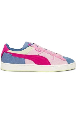 PUMA X Squid Game Suede Sneakers in - Rose. Size 10 (also in 10.5, 11, 9, 9.5).