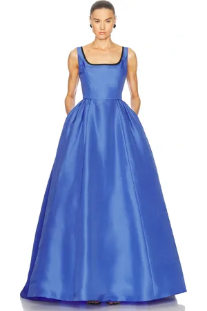Carolina Herrera Sleeveless Scoopneck Gown in - Blue. Size 4 (also in 6).
